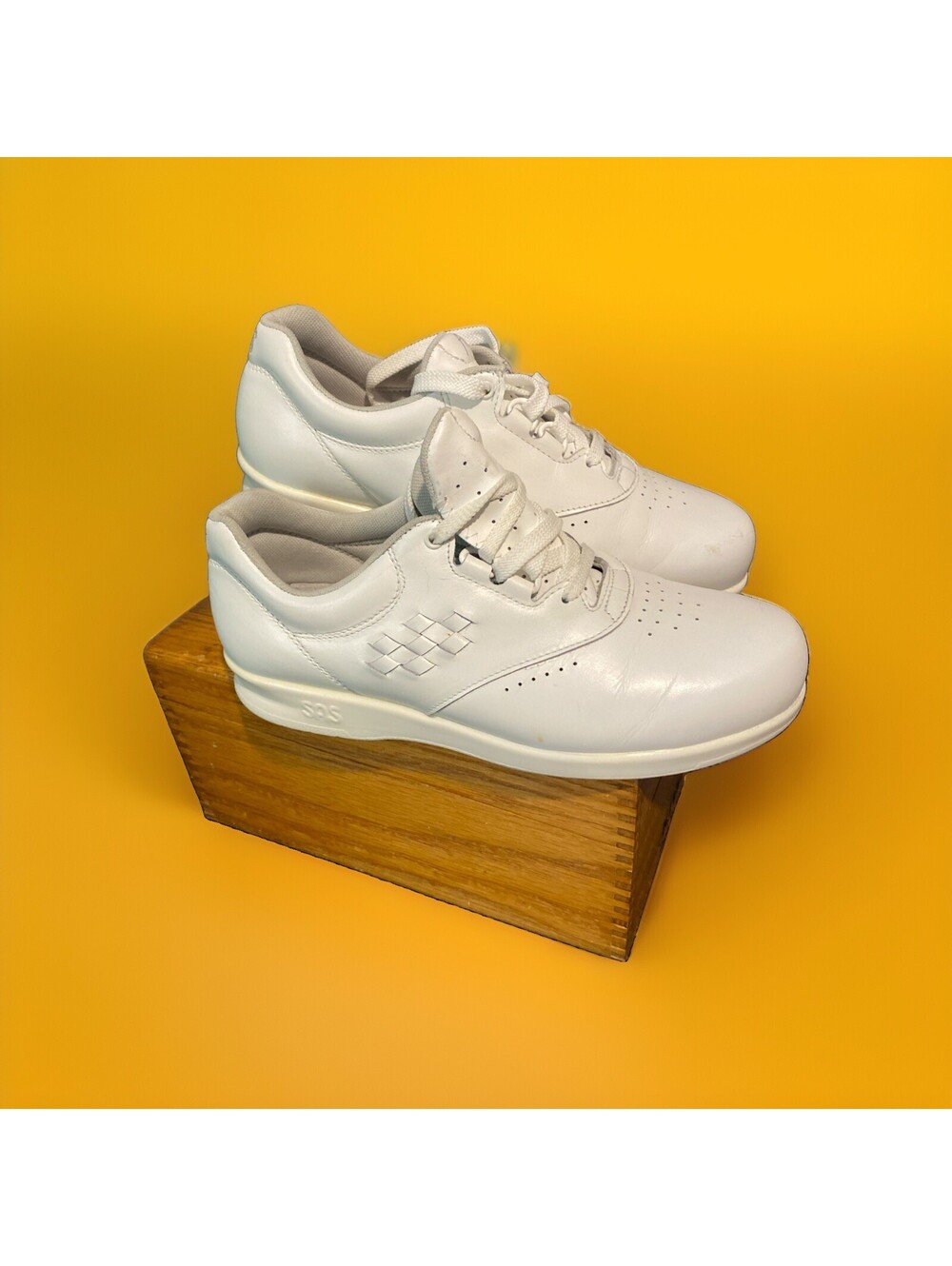 MADE IN USA SAS Freetime Womens White Shoes Size 7 M QUALITY LEATHER
